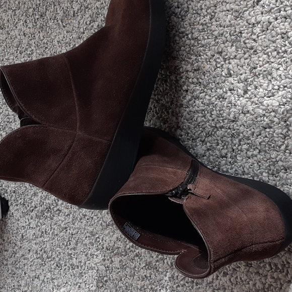 Fitflops Brown Booties - Picture 2 of 10